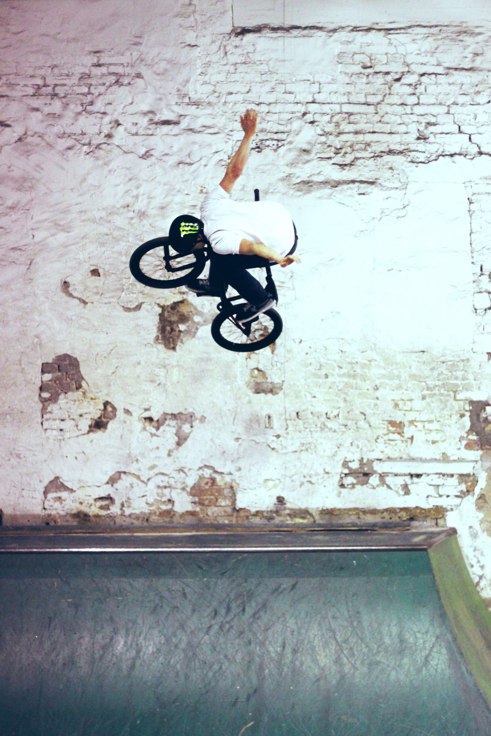 File:Skatehalle Berlin, Berlin, Germany (Unsplash).jpg — Photo by Duc Viet Hoang vietiplatsch